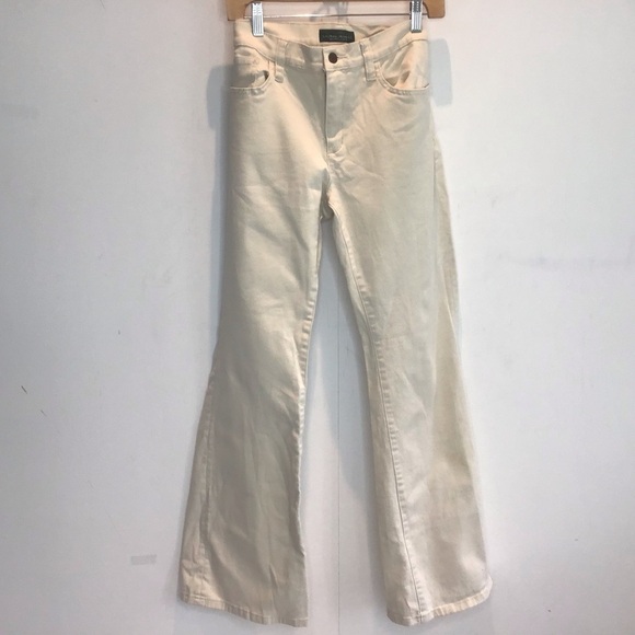 Lauren Ralph Lauren Modern Flare Cream color 97% cotton 3% Elastane Jean… - Picture 1 of 7